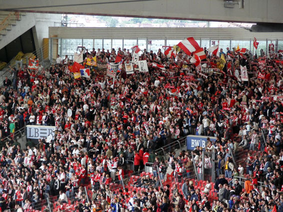 VfB Stuttgart vs 1. FC Köln (2-3)