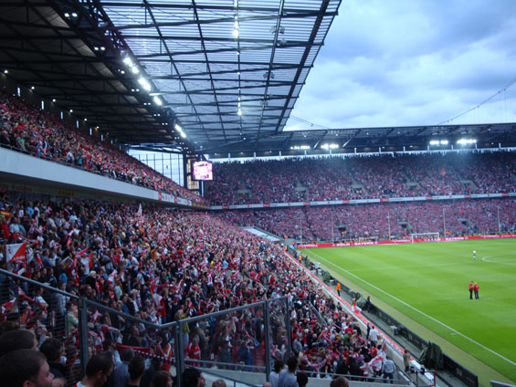 1. FC Köln vs FC Bayern München (0-2)
