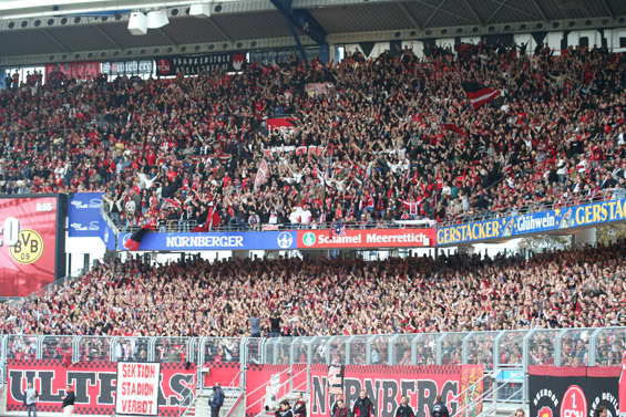 1. FC Nürnberg vs Borussia Dortmund (1-1)