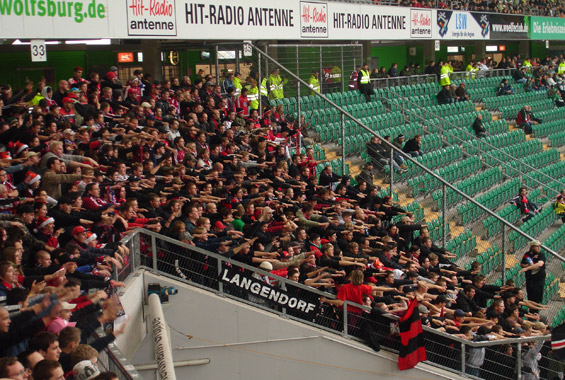 VfL Wolfsburg vs 1. FC Nürnberg (3-1)