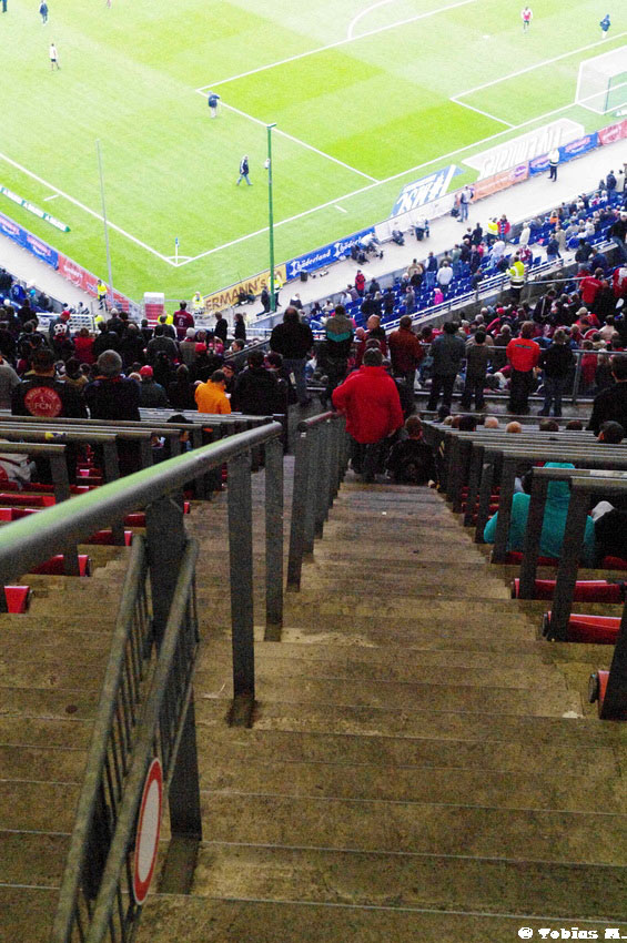 Hamburger SV vs 1. FC Nürnberg (4-0)