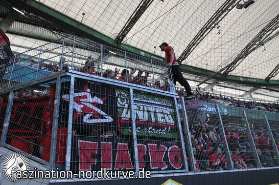 VfL Wolfsburg vs 1. FC Nürnberg (2-1)