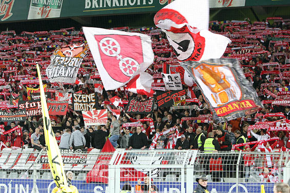 Borussia Dortmund vs 1. FSV Mainz 05 (0-0)