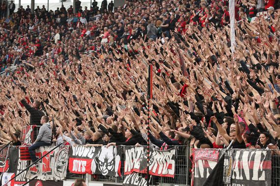 Bayer 04 Leverkusen vs 1. FC Köln (1-2)