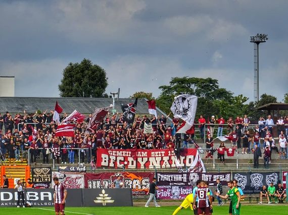 Berliner FC Dynamo vs BSG Chemie Leipzig (2-0)