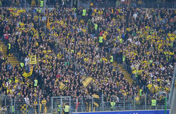 Eintracht Frankfurt vs Borussia Dortmund (1-1)