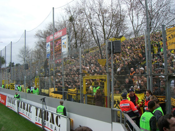 TSV Alemannia Aachen vs Borussia Dortmund (1-4)