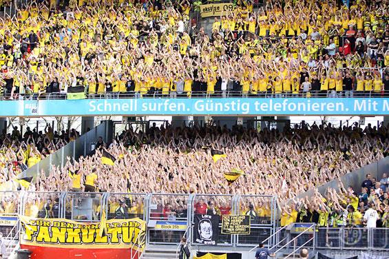 1. FC Nürnberg vs Borussia Dortmund (2-3)
