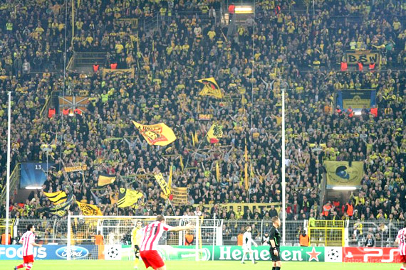 Borussia Dortmund vs Olympiakos Piräus (1-0)