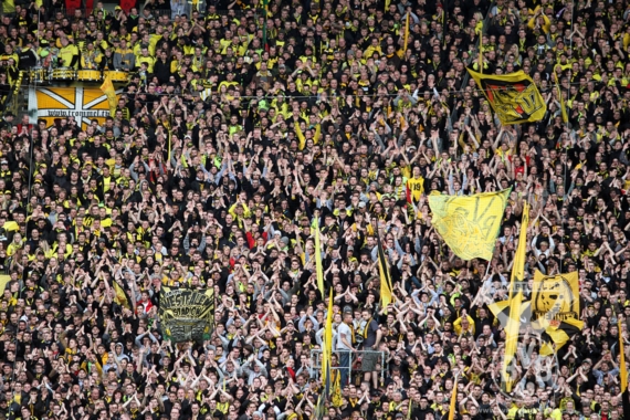 Borussia Dortmund vs Borussia Mönchengladbach (2-0)