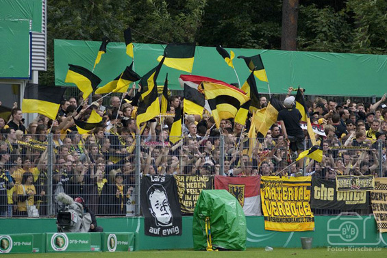 Borussia Dortmund vs SV Sandhausen (3-0)