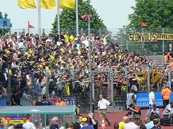 Eintracht Braunschweig vs Borussia Dortmund II (2-0)