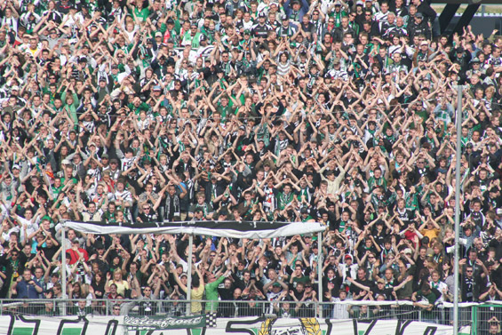 Borussia Mönchengladbach vs Eintracht Frankfurt (1-1)