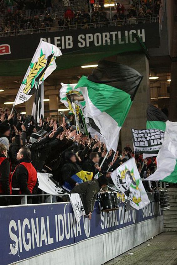 Borussia Dortmund vs Borussia Mönchengladbach