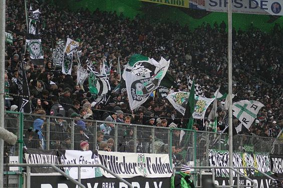 Borussia Mönchengladbach vs Hannover 96 (1-2)