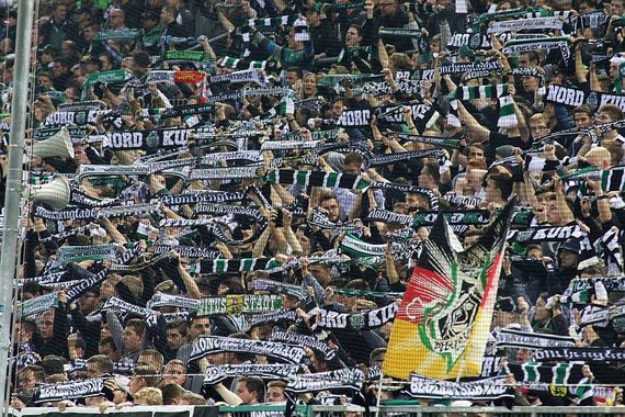 Borussia Mönchengladbach vs Manchester City (1-2)