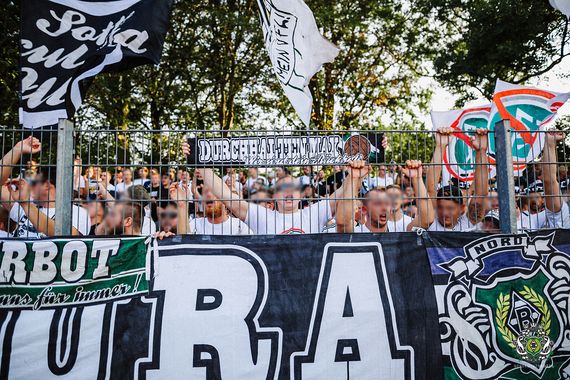 BSC Hasted vs Borussia Mönchengladbach (1-11)