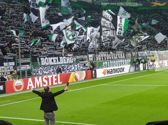 Borussia Mönchengladbach vs AS Rom (2-1)