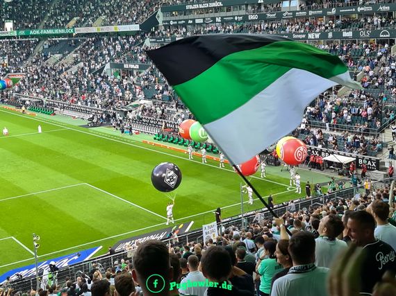 Borussia Mönchengladbach vs FC Bayern München (1-1)