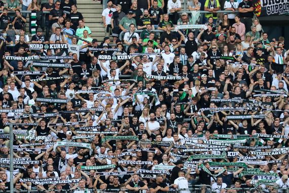 Borussia Mönchengladbach vs Borussia Dortmund (1-0)