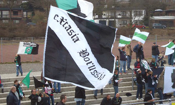 1. FC Kleve vs Borussia Mönchengladbach II (2-1)