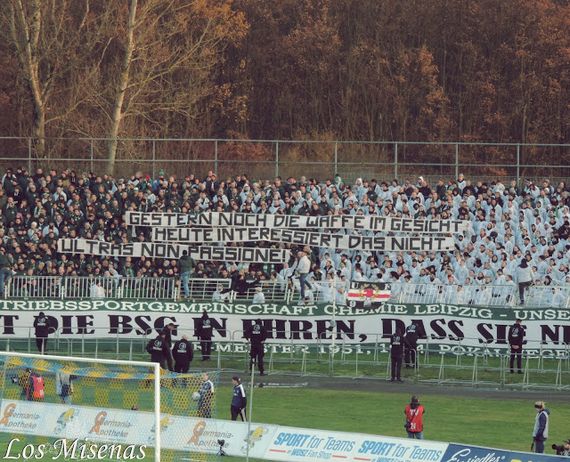 1. FC Lokomotive Leipzig vs BSG Chemie Leipzig (0-0)