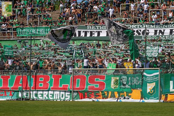 BSG Chemie Leipzig vs Einheit Rudolstadt (2-1)