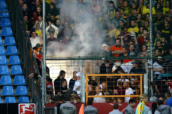 VfL Bochum vs Dynamo Dresden (1-0)