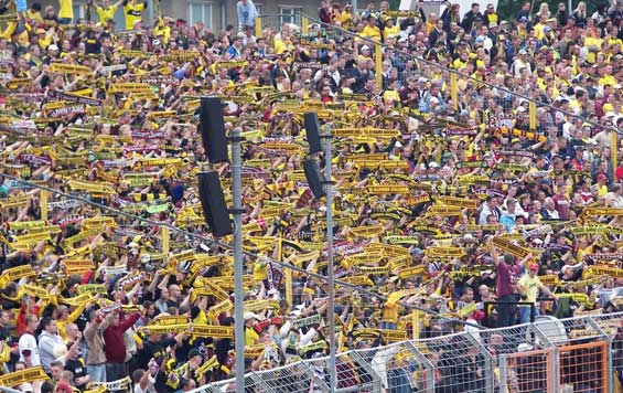 Dynamo Dresden vs Rot-Weiß Ahlen (2-1)