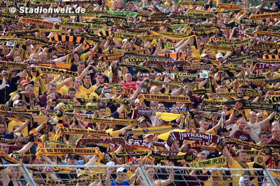 Dynamo Dresden vs 1. FC Magdeburg (2-1)
