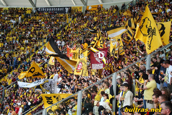 Dynamo Dresden vs Stuttgarter Kickers (1-2)