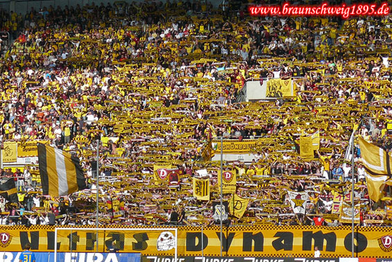 Dynamo Dresden vs Eintracht Braunschweig (1-1)