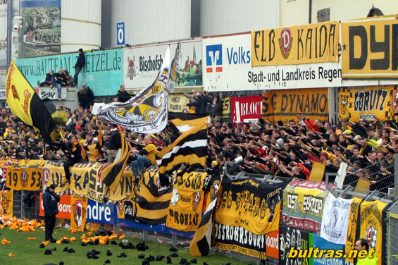 SSV Jahn Regensburg  vs Dynamo Dresden (2-0)