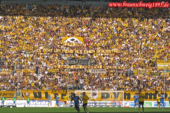 Dynamo Dresden vs Eintracht Braunschweig (0-2)