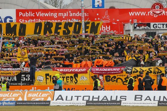 SSV Jahn Regensburg vs Dynamo Dresden (2-3)