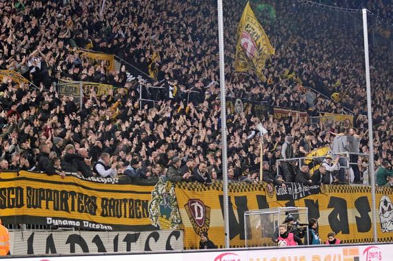 Dynamo Dresden vs 1. FC Kaiserslautern (3-3)