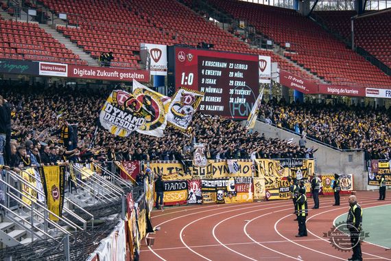 1. FC Nürnberg vs Dynamo Dresden (2-1)