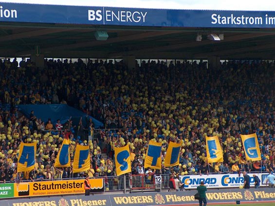 Eintracht Braunschweig vs DSC Arminia Bielefeld II (3-2)