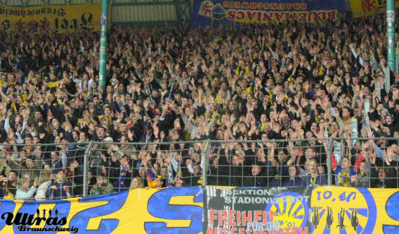 Eintracht Braunschweig vs MSV Duisburg (1-1)