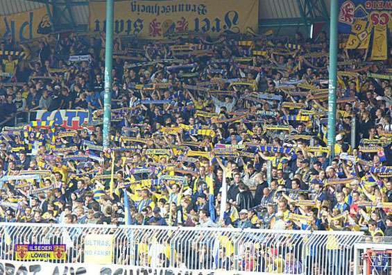 Eintracht Braunschweig vs Kickers Emden (0-1)