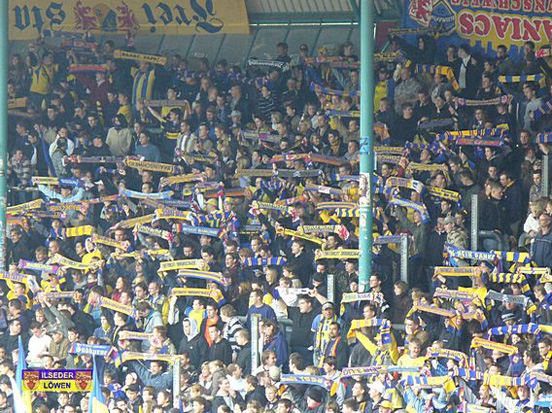 Eintracht Braunschweig vs Rot-Weiß Oberhausen (2-1)