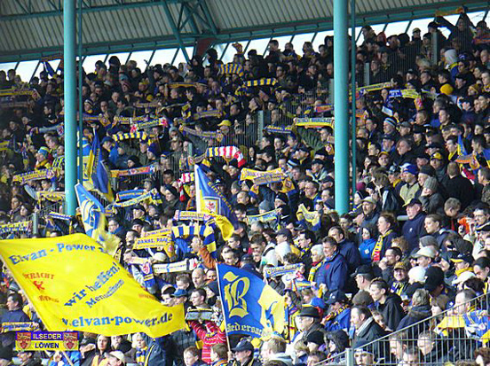 Eintracht Braunschweig vs FC Rot-Weiß Erfurt (3-2)