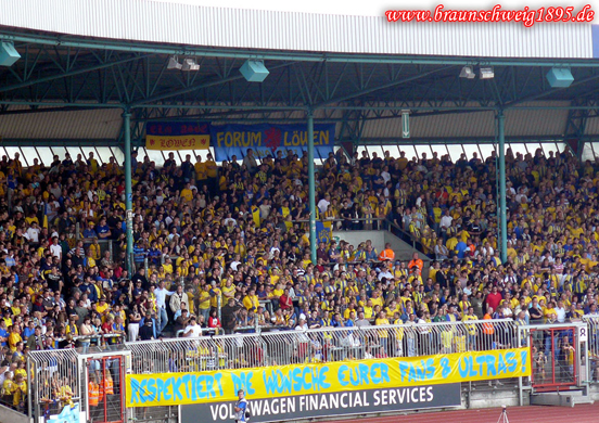 Eintracht Braunschweig vs FC Rot-Weiß Erfurt (1-1)