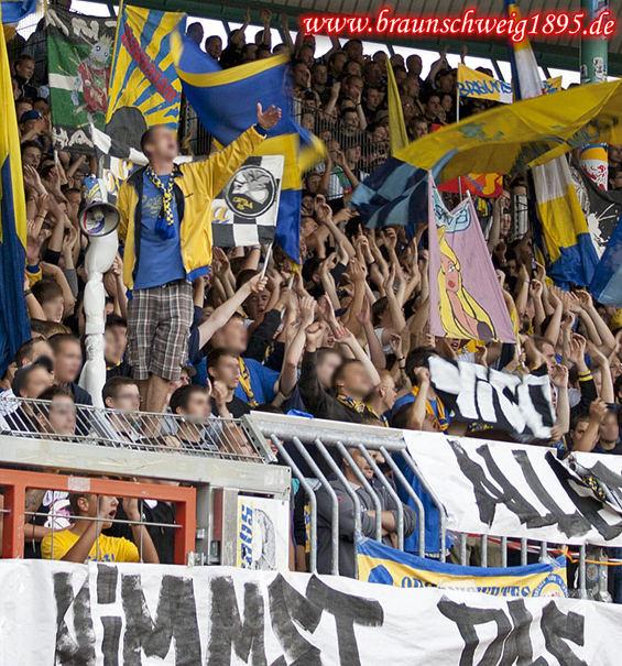 Eintracht Braunschweig vs SV Sandhausen (2-0)