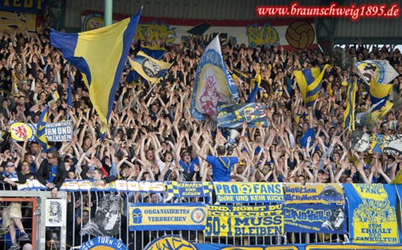 Eintracht Braunschweig vs SV Babelsberg 03 (1-1)