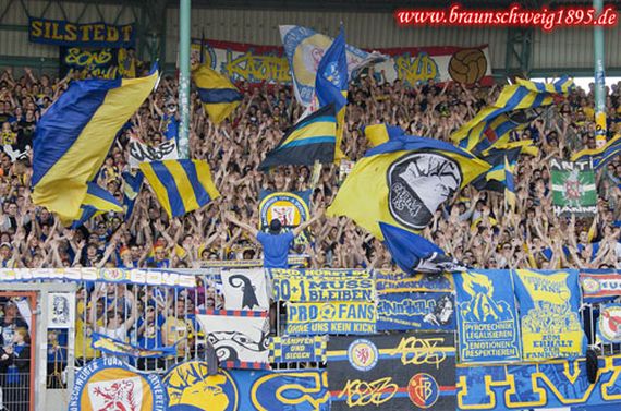 Eintracht Braunschweig vs 1. FC Heidenheim 1846 (4-0)