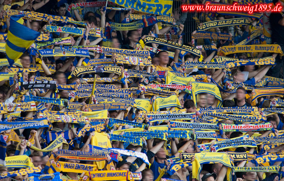 Eintracht Braunschweig vs TSV 1860 München (3-1)