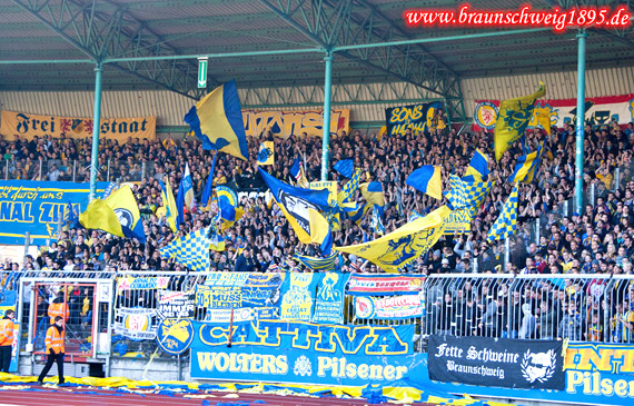 Eintracht Braunschweig vs Dynamo Dresden (0-2)