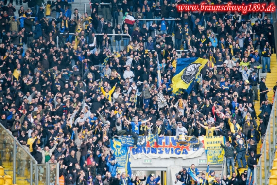Dynamo Dresden vs Eintracht Braunschweig (2-2)