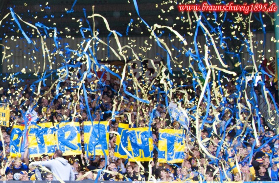 Eintracht Braunschweig vs VfL Bochum (3-0)